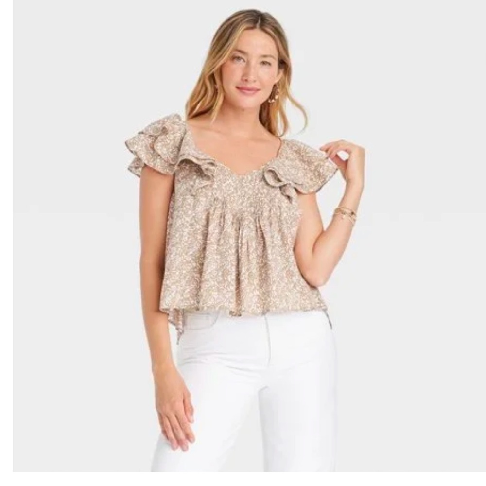 NWOT Ruffle Short Sleeve Blouse - Universal Thread™ Tan/ White Floral